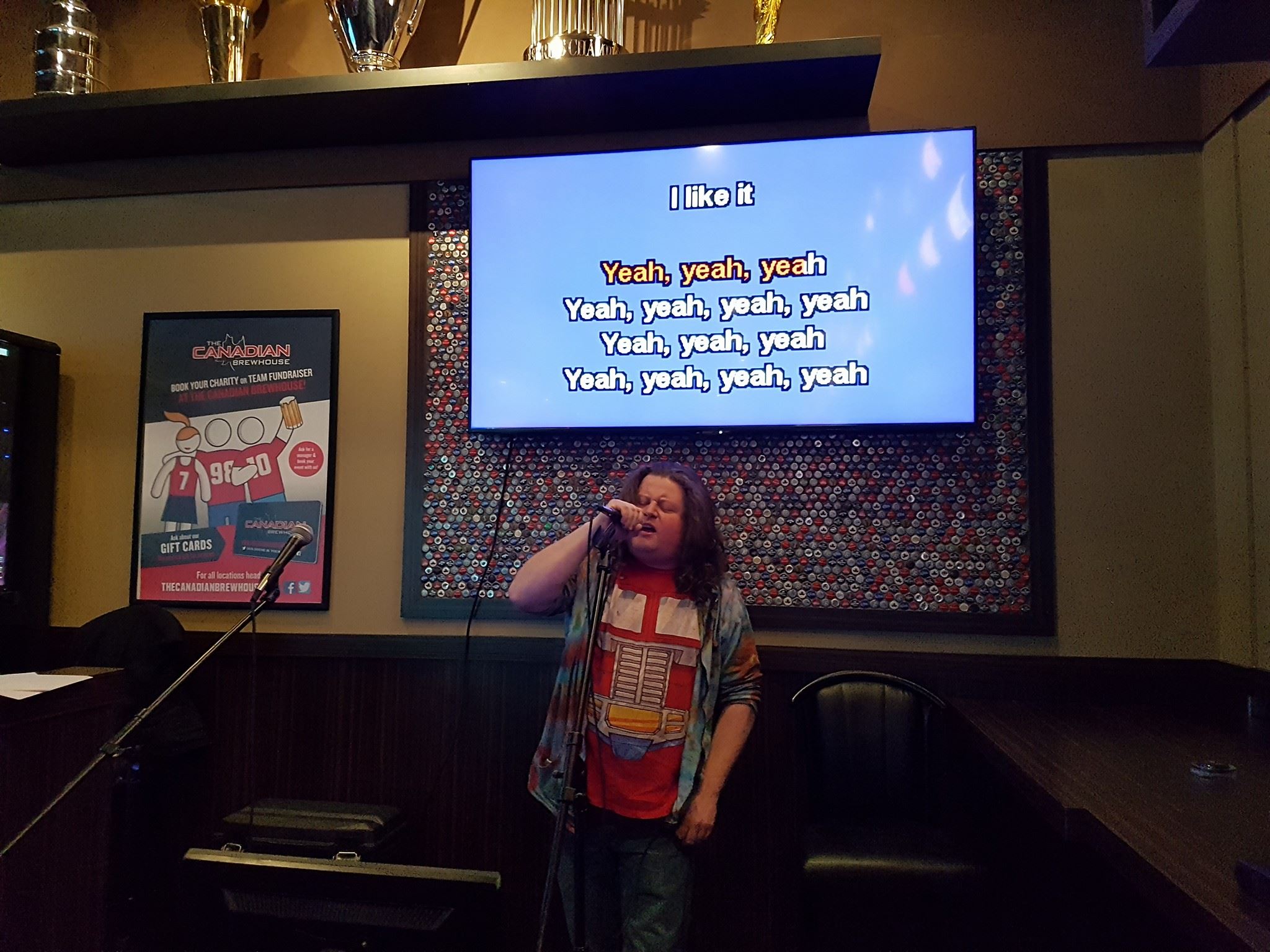 Karaoke DJ Host