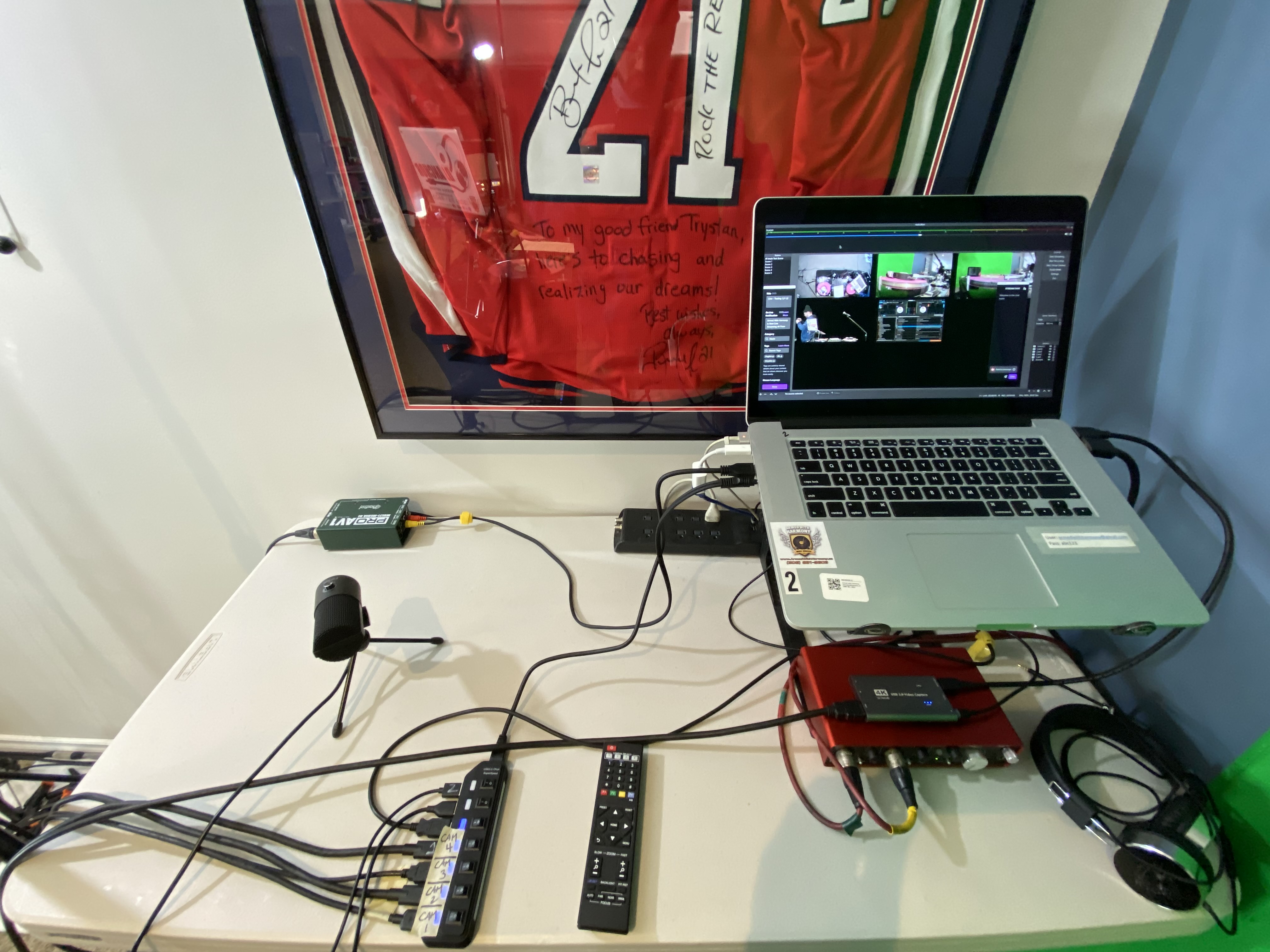 Saskatoon Video Live Stream Recording Studio Armed With Harmony DJ