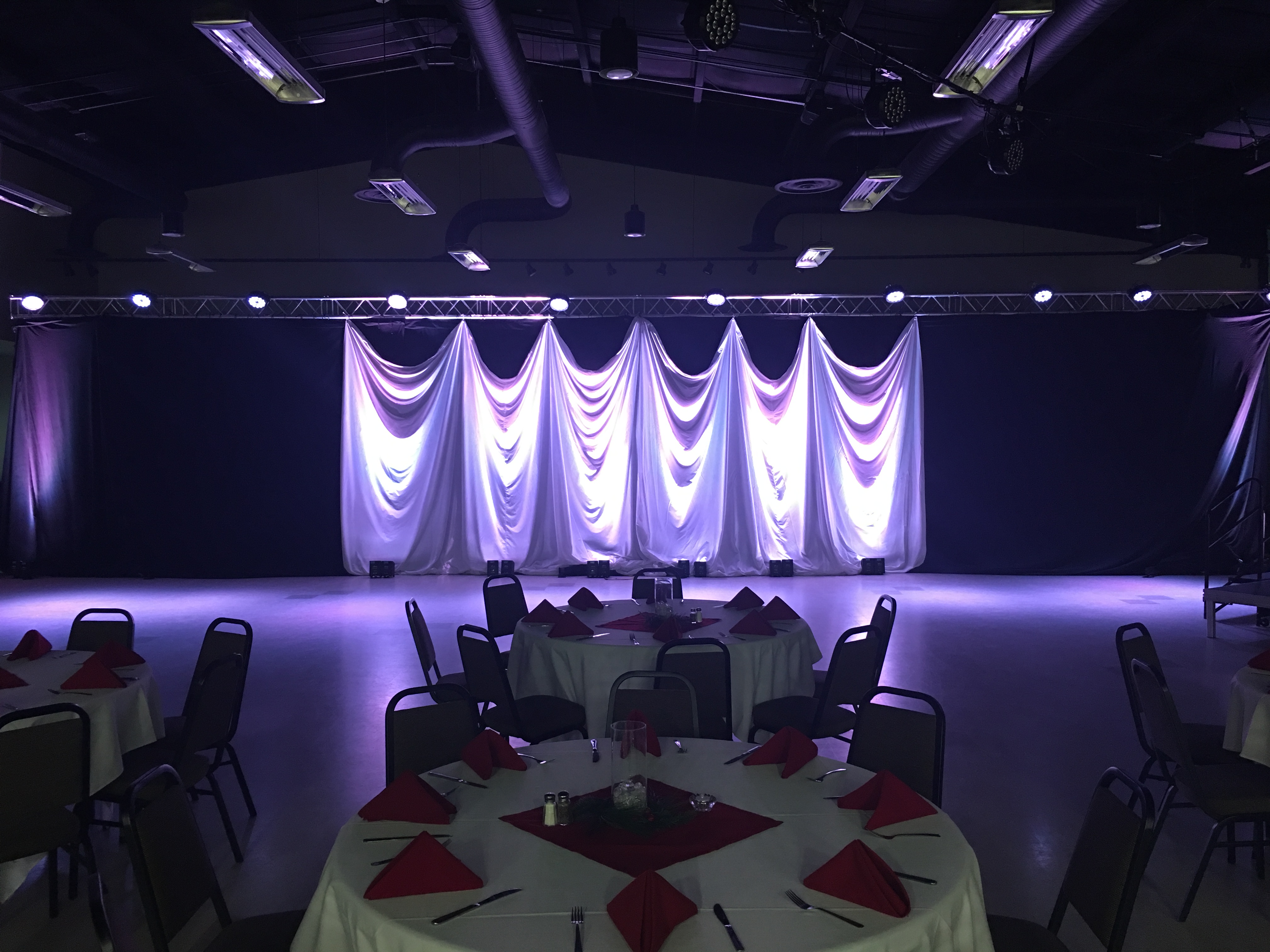 Saskatoon YXE Pipe Drape Rentals Wedding Head Table Backdrop Linen