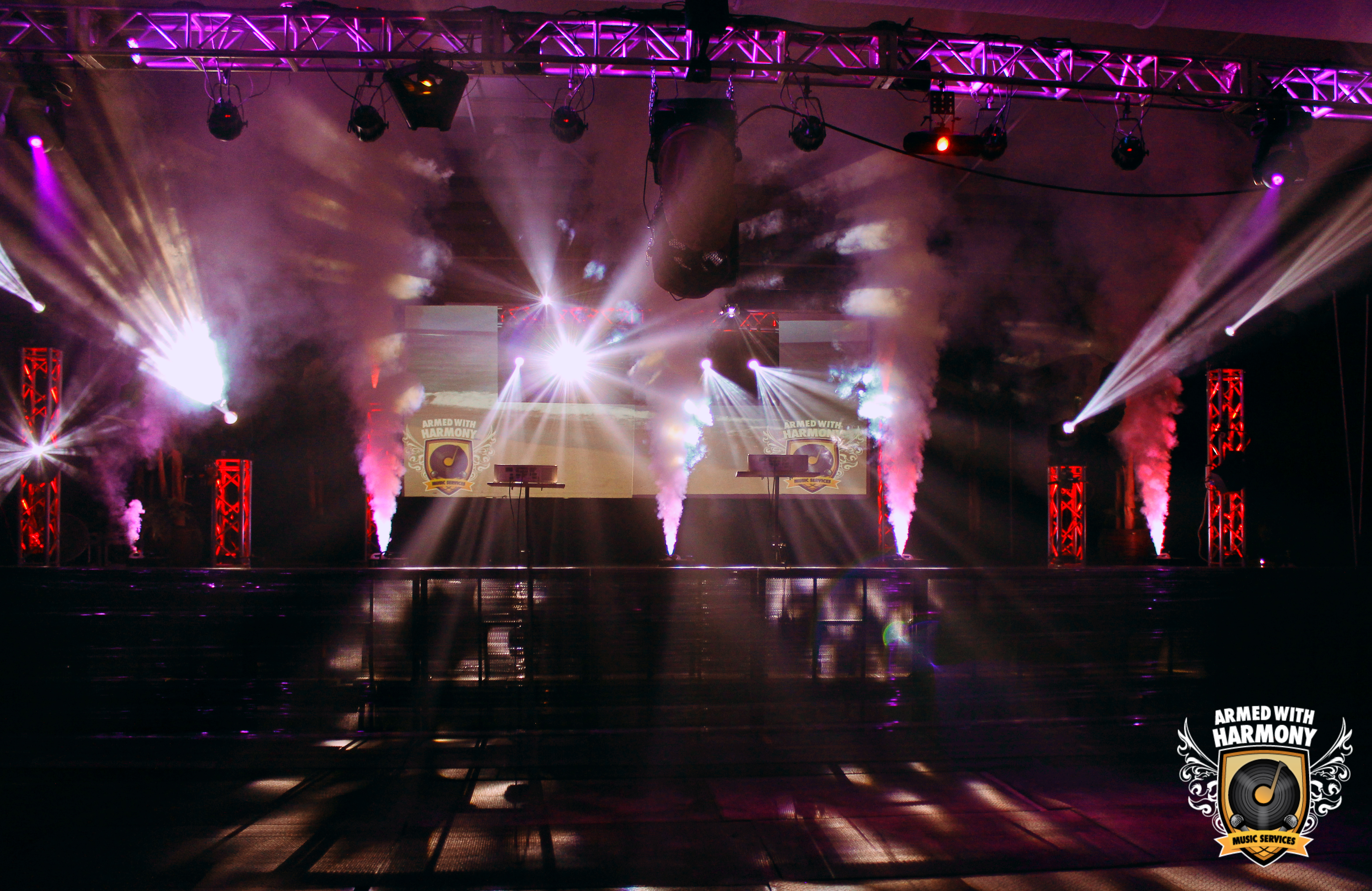  Saskatoon YXE Special Effect Smoke Fog Machine Geyser Rental