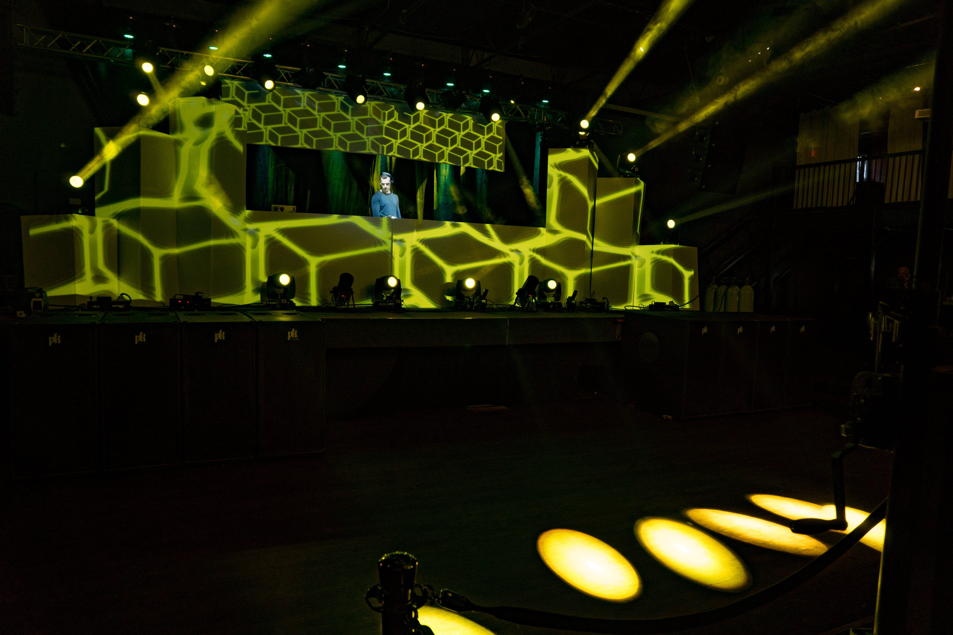 Video Projection Mapping